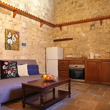 Мини-отель Agrovino Лофу