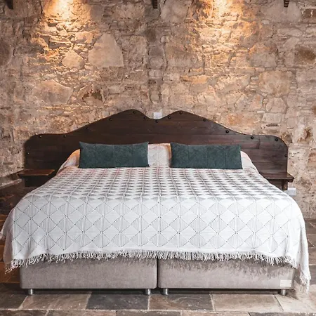 Agrovino Мини-отель 3*