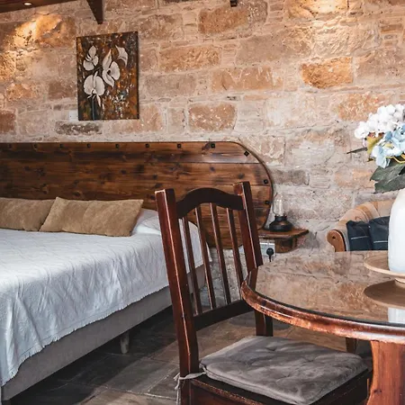 Agrovino Värdshus 3*