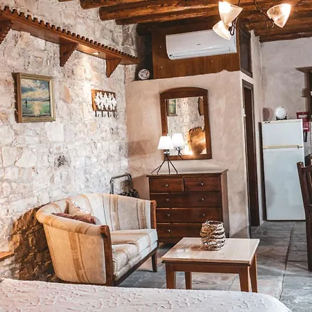 Agrovino Fogadó Lófu