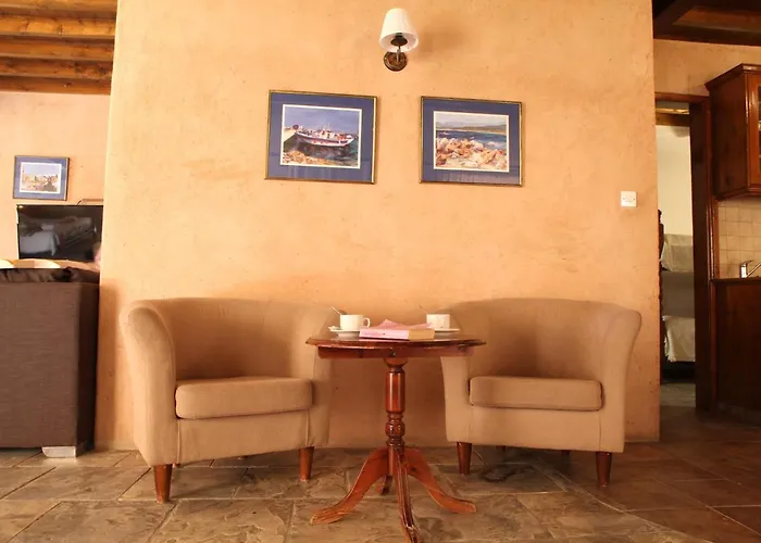 Han/Misafirhane Agrovino Lofou